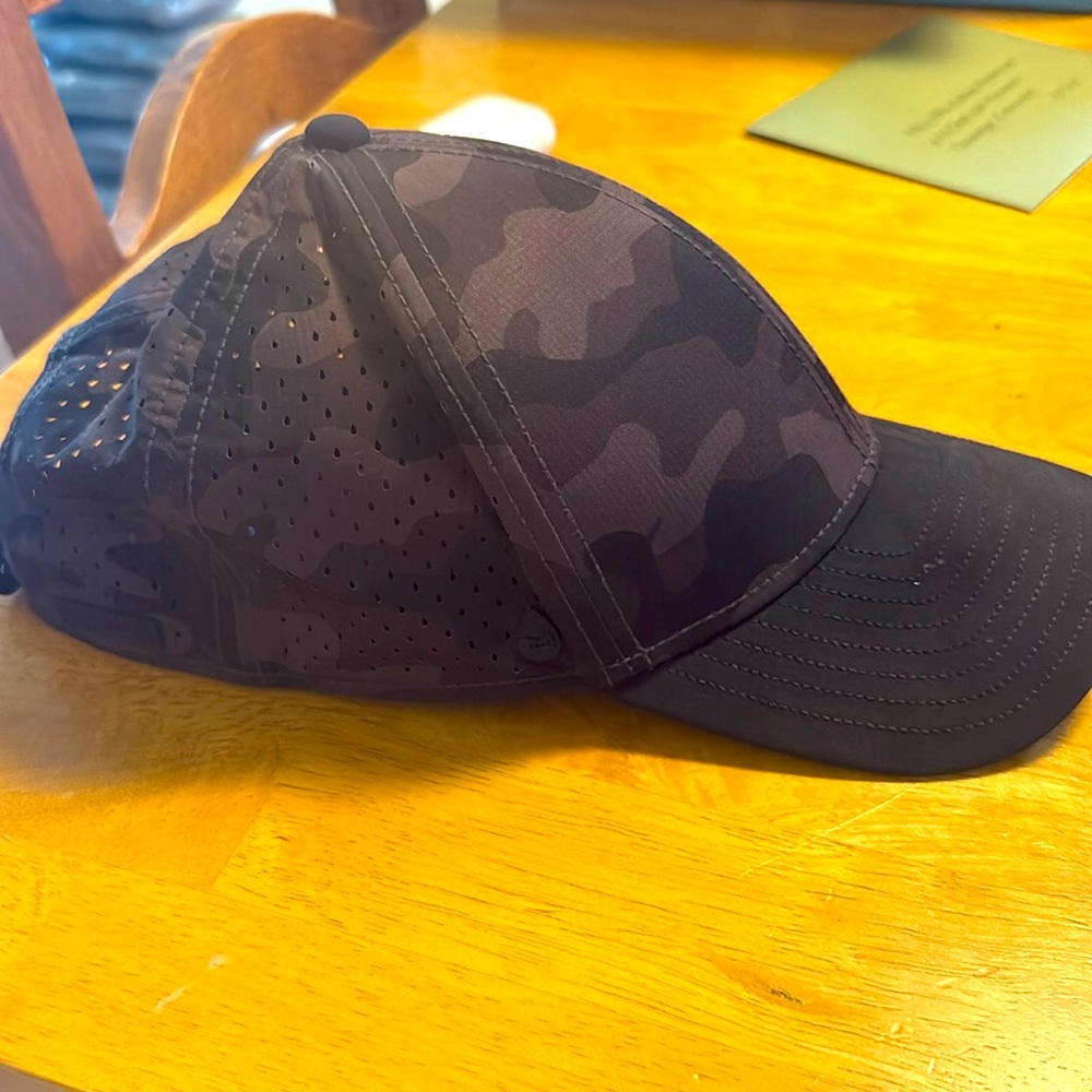 EUC A-GAME ICON HYDRO Performance Snapback Hat